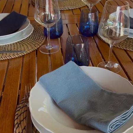 Red-house Вілла *