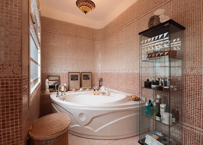 Red-house * Costa Adeje (Tenerife)