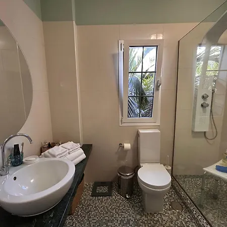 Red-house Costa Adeje (Tenerife)